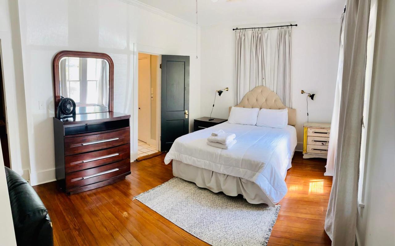 Private Room Downtown - Full House Access Lafayette Esterno foto